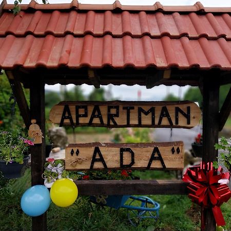 Apartment Ada Bed & Breakfast Gračac Kültér fotó