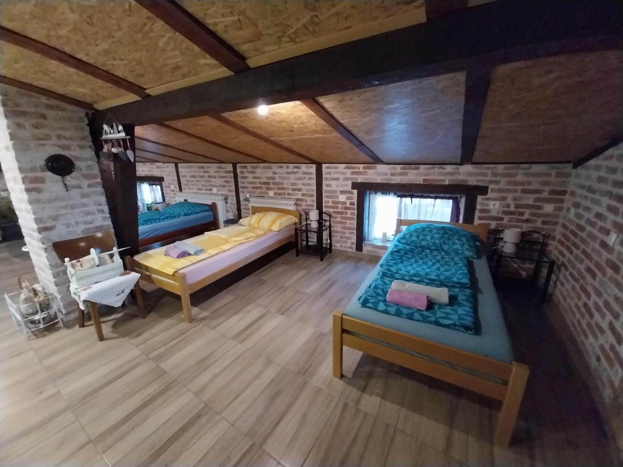 Apartment Ada Bed & Breakfast Gračac Kültér fotó