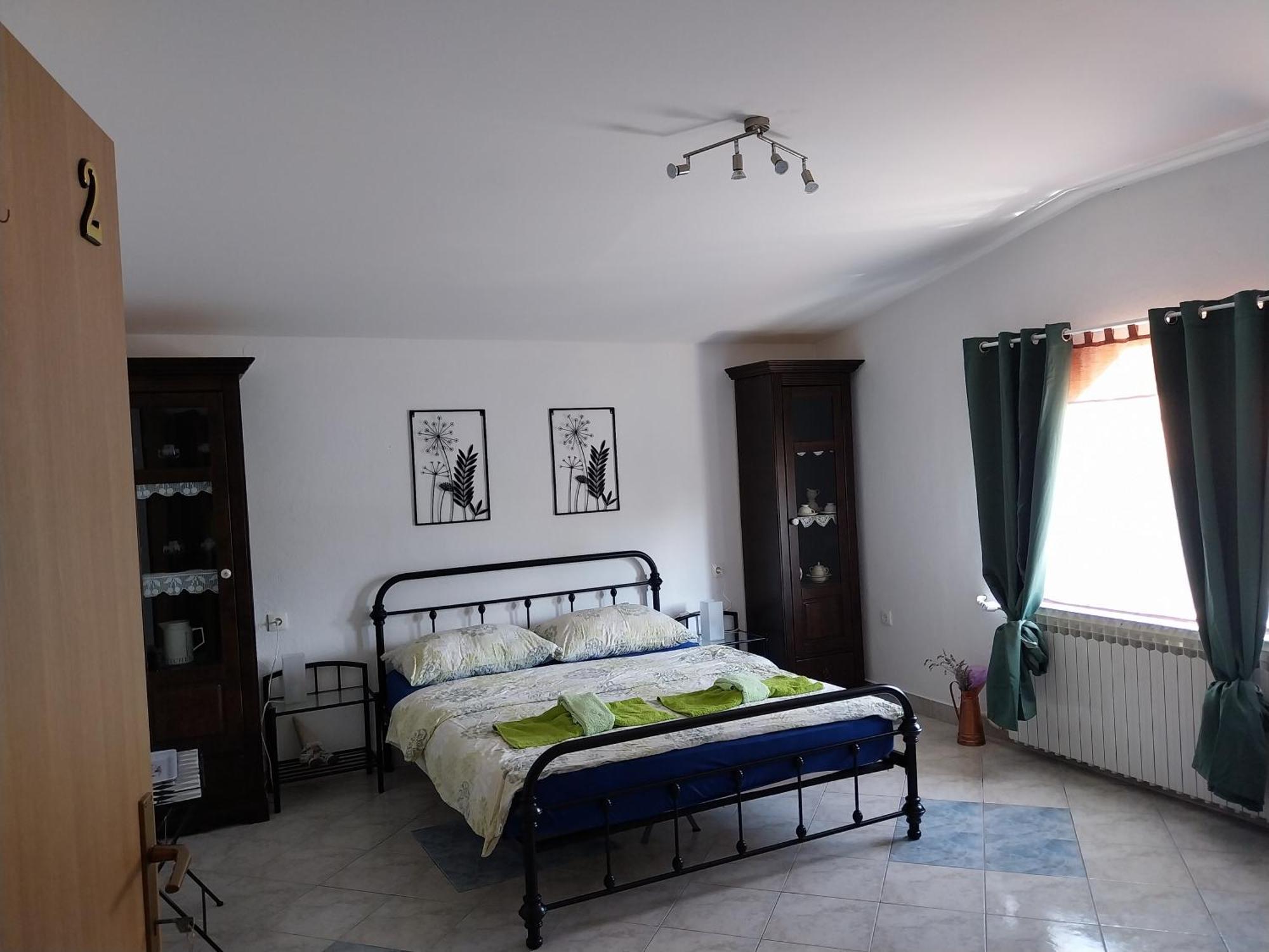 Apartment Ada Bed & Breakfast Gračac Szoba fotó