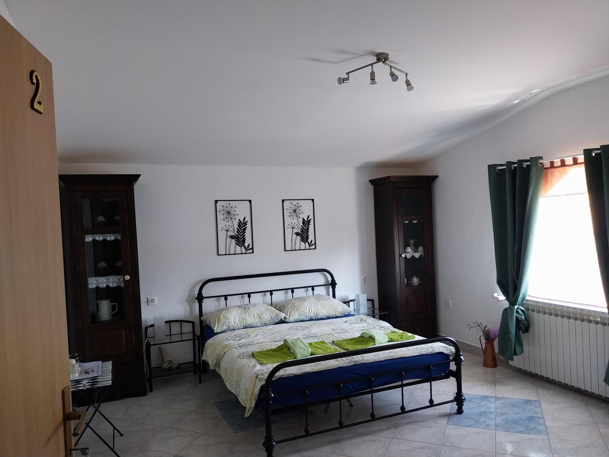 Apartment Ada Bed & Breakfast Gračac Szoba fotó